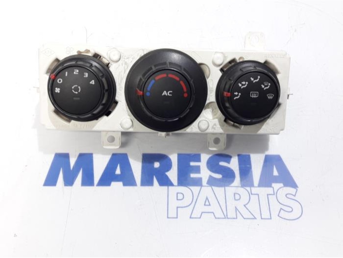 Renault - Master - Heater control panel
