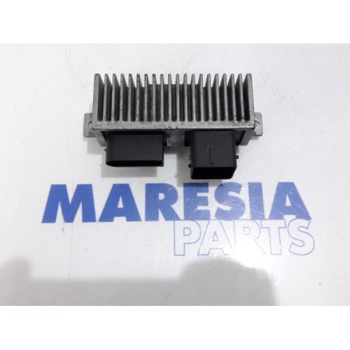 Renault - Master - Glow plug relay