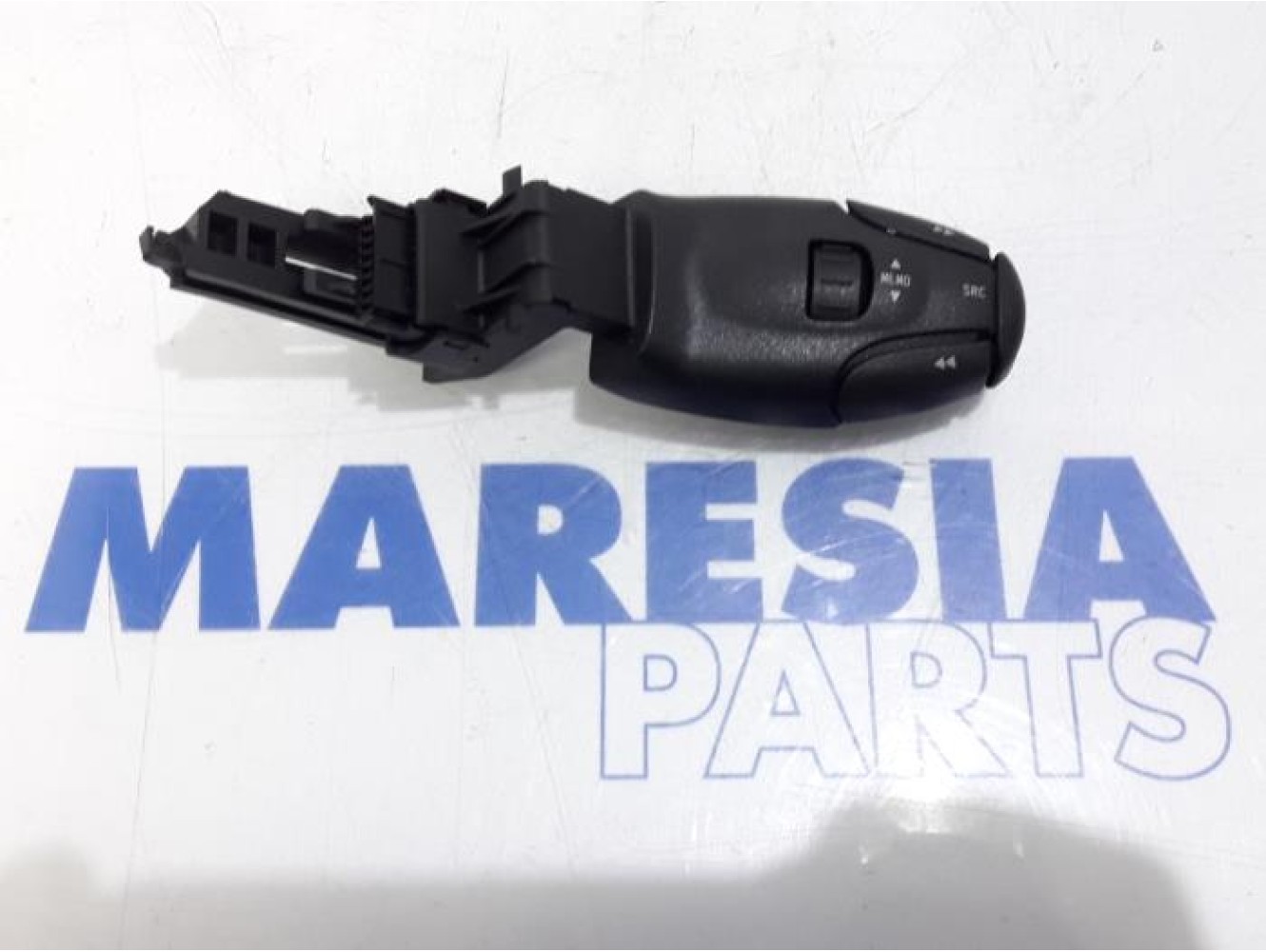 Citroen - C5 - Commande radio volant