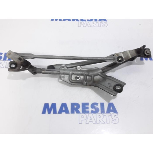 Fiat - Punto Evo - Wiper mechanism