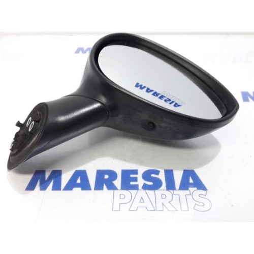 Fiat - Punto - Wing mirror, right