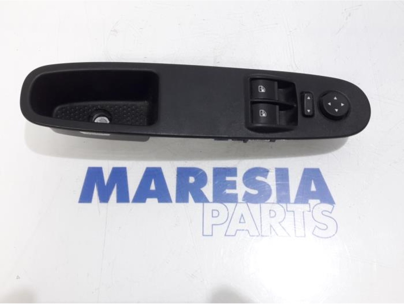 Fiat - Punto - Multi-functional window switch