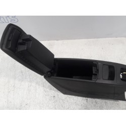 Renault - Scenic - Armrest