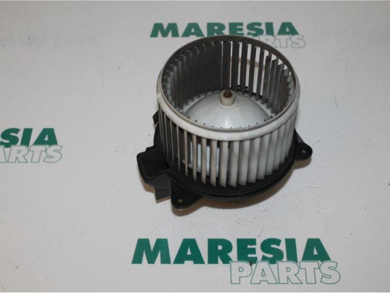 Fiat - Stilo - Heating and ventilation fan motor