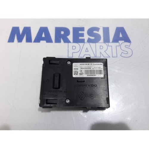 Renault - Scenic - Card reader (lock)
