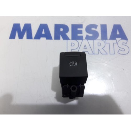 Renault - Scenic - Handbremse Schalter