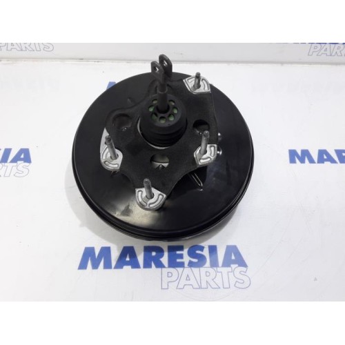 Renault - Clio - Brake servo