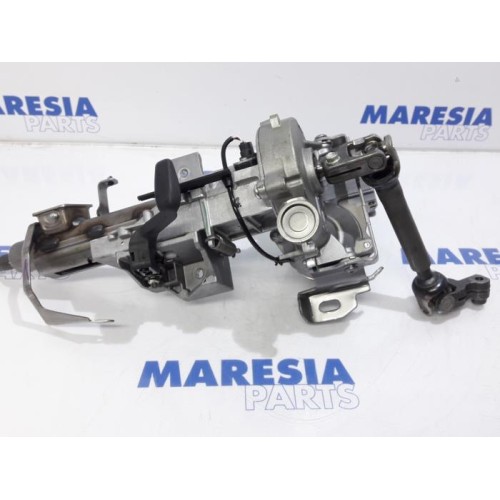 Renault - Clio - Steering column housing