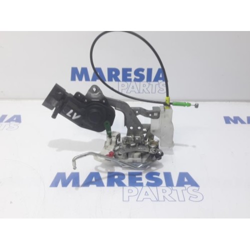 Peugeot - 107 - Door lock mechanism 4-door, front left