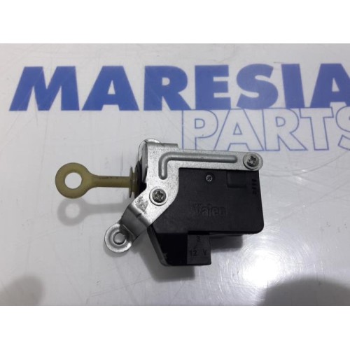 Peugeot - 107 - Moteur verrouillage centrale des portes