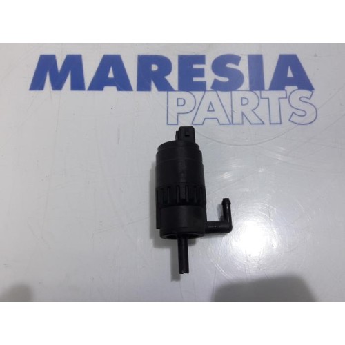 Fiat - Doblo - Windscreen washer pump