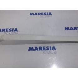 Fiat - Doblo - Sliding door rail, right