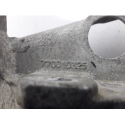 Renault - Kangoo - Engine mount