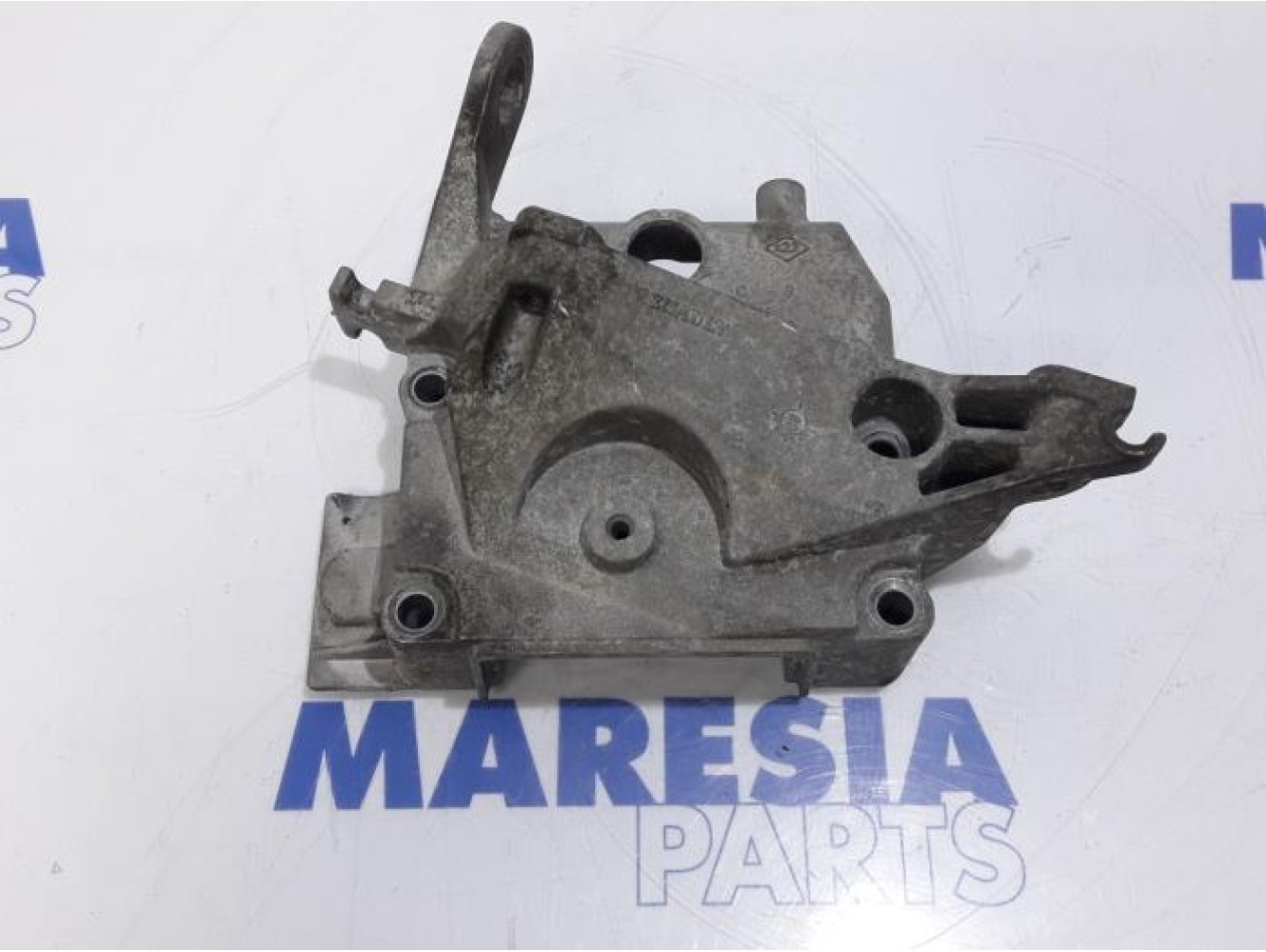 Renault - Kangoo - Engine mount