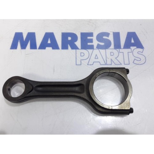 Citroen - C4 Picasso - Connecting rod
