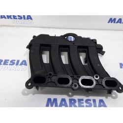 Renault - Megane Scenic - Intake manifold