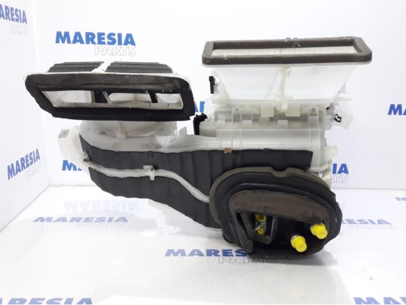 Fiat - Punto - Heater housing