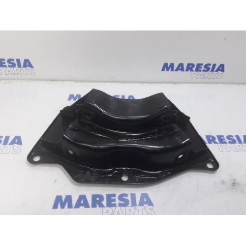 Fiat - Doblo - Rear support beam