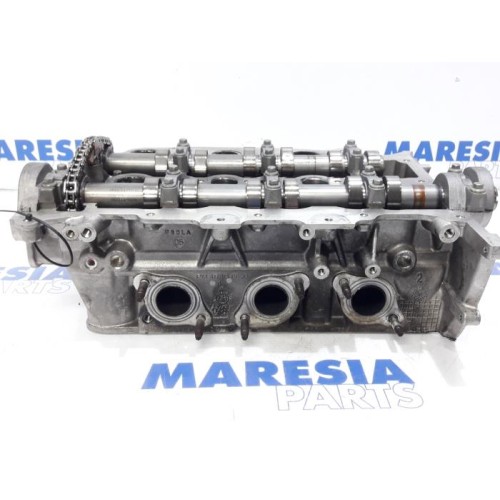 Citroen - C6 - Cylinder head