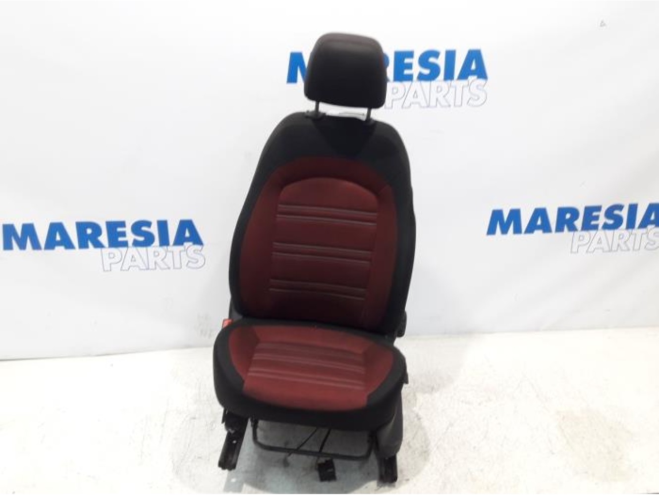 Fiat - Punto Evo - Sitz links