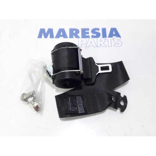Fiat - Punto - Rear seatbelt, left