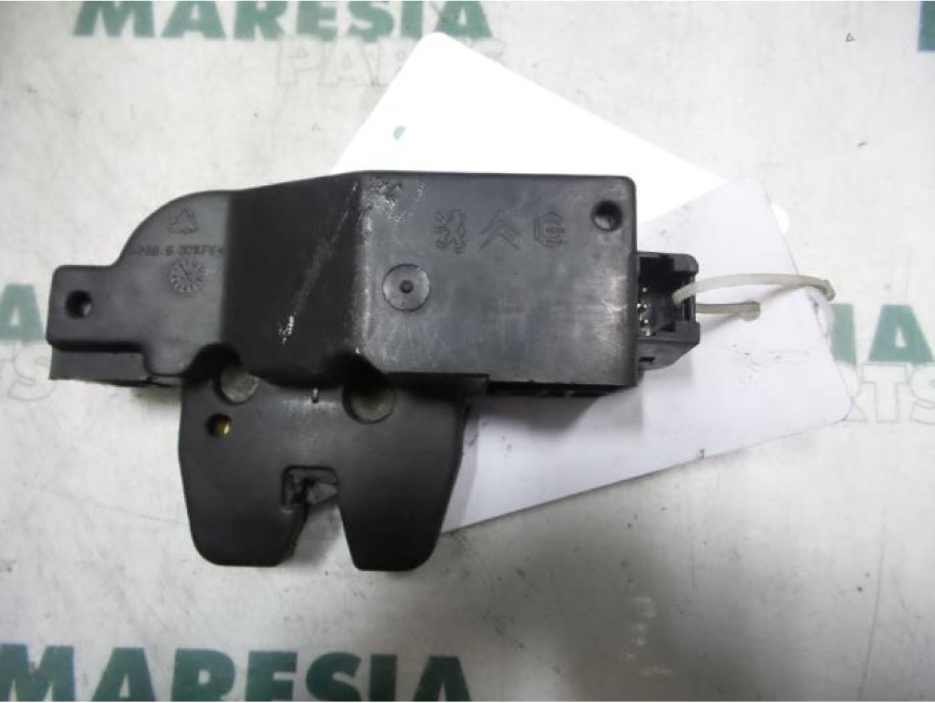 Citroen - Picasso - Tailgate lock mechanism