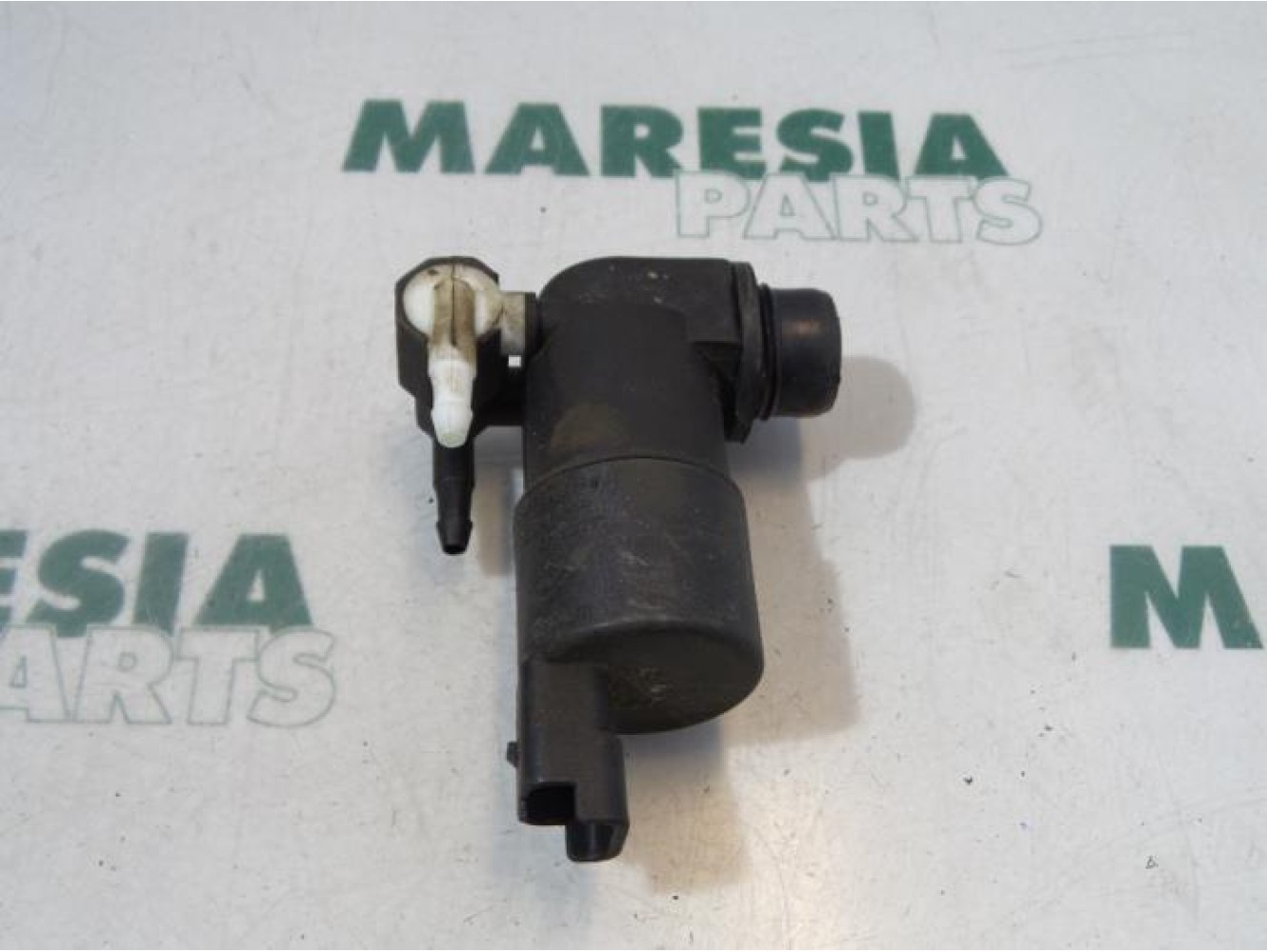 Citroen - C3 - Windscreen washer pump