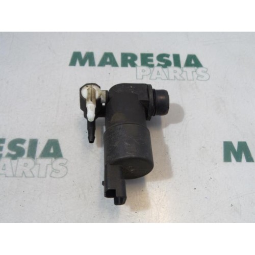 Citroen - C3 - Windscreen washer pump