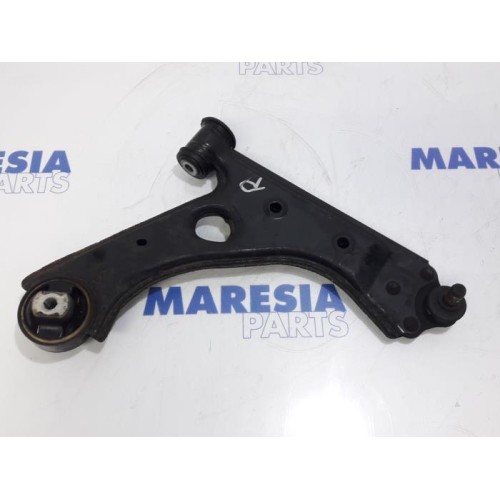 Fiat - Punto Evo - Front lower wishbone, right