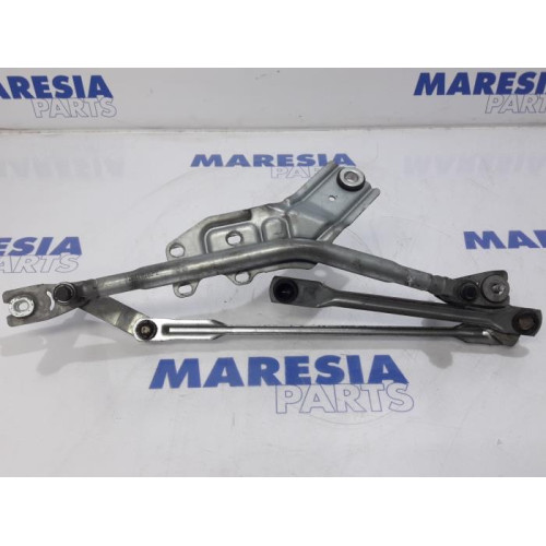 Fiat - Punto Evo - Wiper mechanism