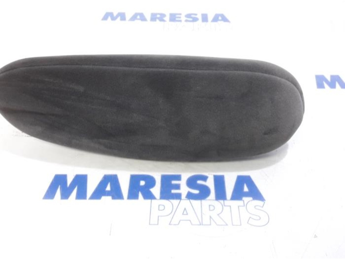 Citroen - C5 - Armrest