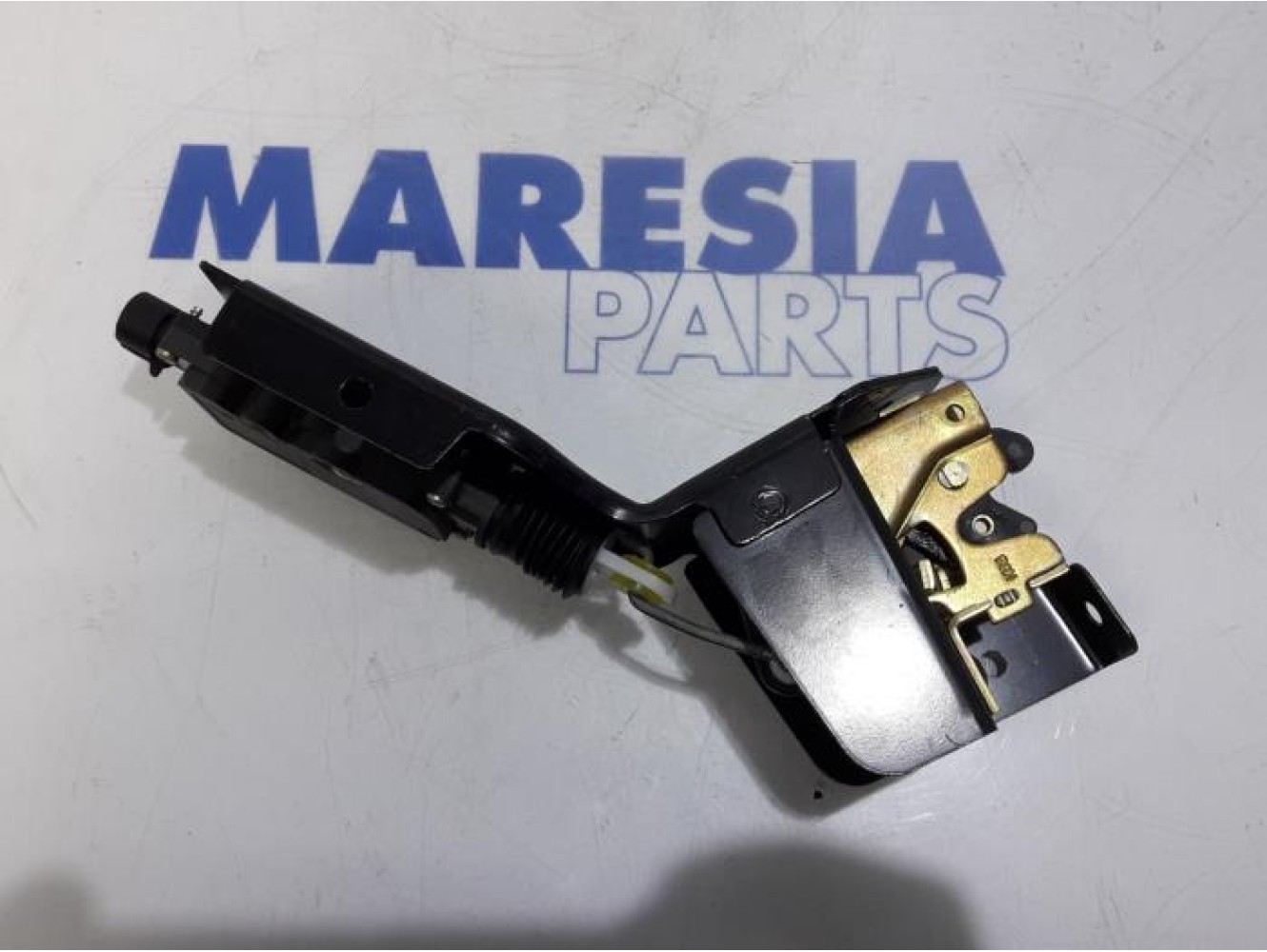 Citroen - C5 - Tailgate lock mechanism