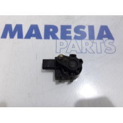 Citroen - C5 - Headlight motor