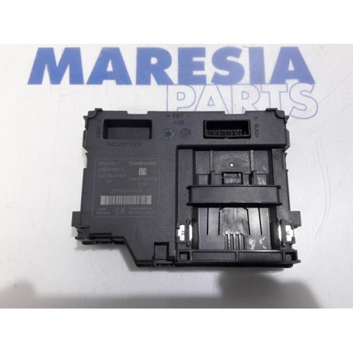 Renault - Clio - Card reader (lock)