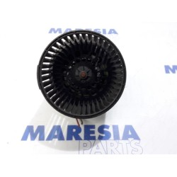 Renault - Clio - Heating and ventilation fan motor