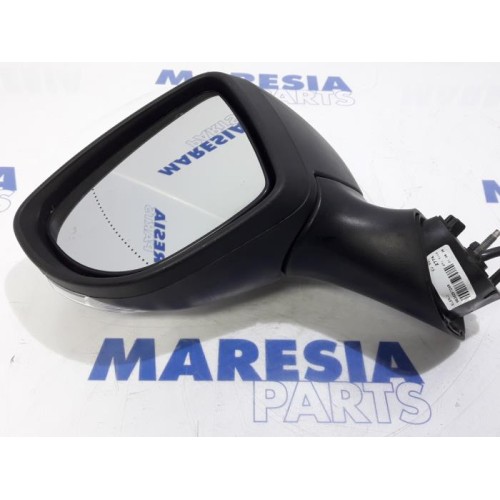 Renault - Clio - Wing mirror, left