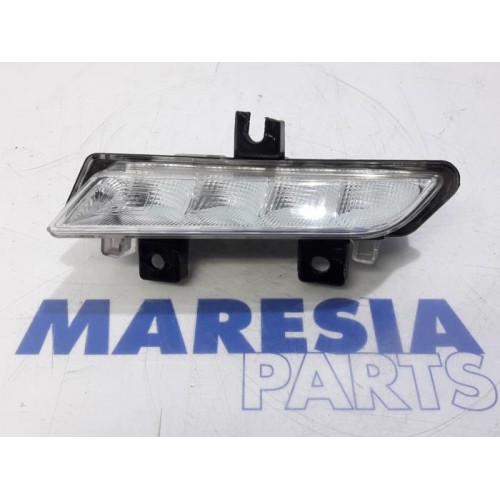 Renault - Clio - Tageslicht links
