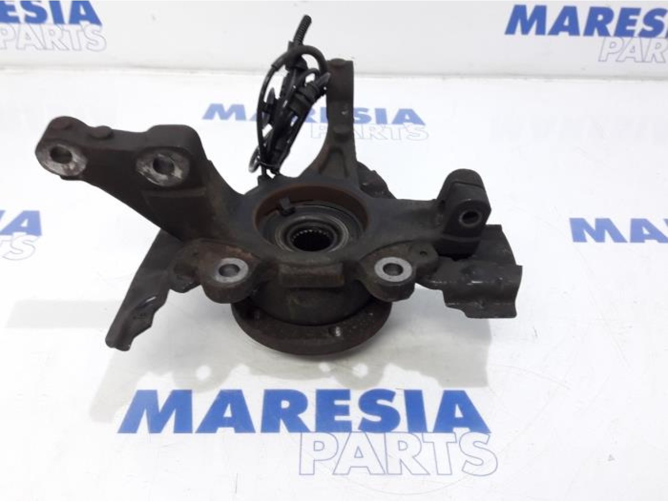 Fiat - Doblo - Knuckle, front right