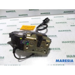 Renault - Laguna - Door lock mechanism 4-door, front left