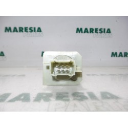 Peugeot - 206 - Heater resistor