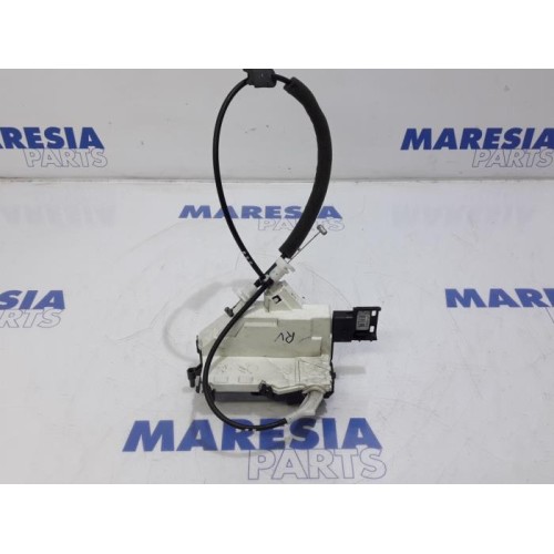 Peugeot - 3008 - Front door lock mechanism 4-door, right