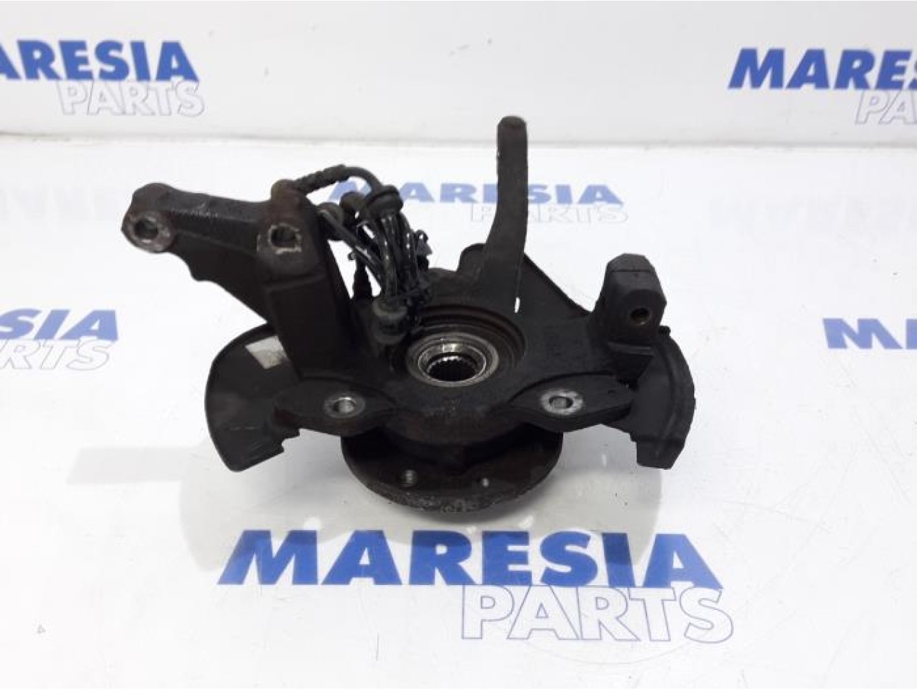 Fiat - Panda - Knuckle, front right