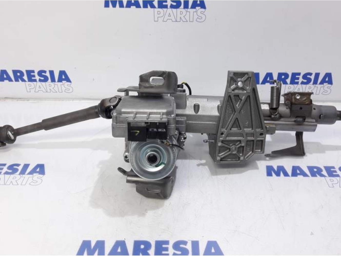 Renault - Captur - Steering column housing