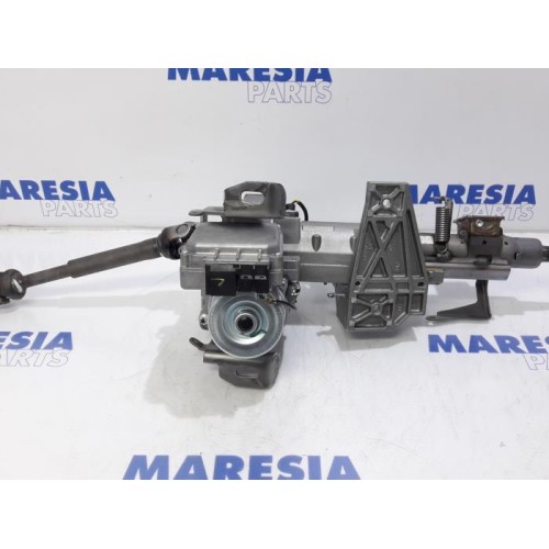 Renault - Captur - Steering column housing