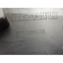 Renault - Captur - Zijskirt links