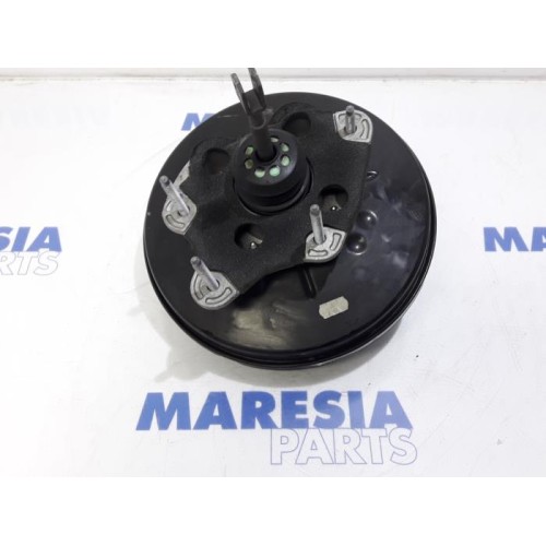 Renault - Captur - Brake servo