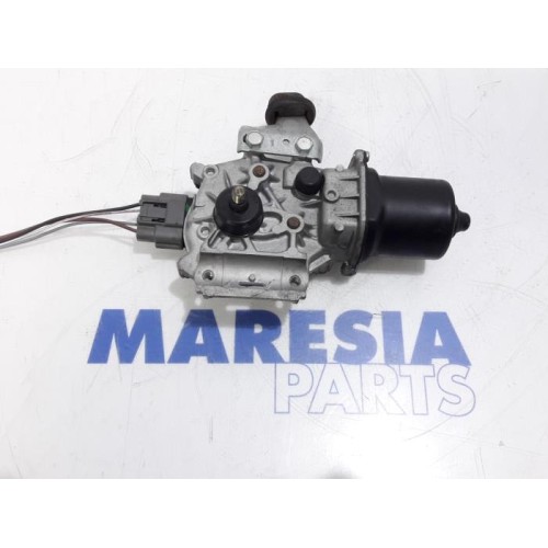 Renault - Captur - Front wiper motor
