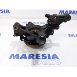 Renault - Captur - Knuckle, front right