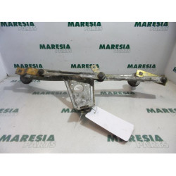 Peugeot - 206 - Wiper mechanism
