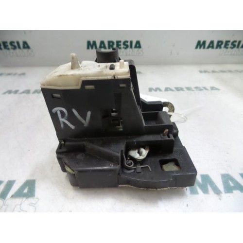 Renault - Clio - Door lock mechanism 2-door, right